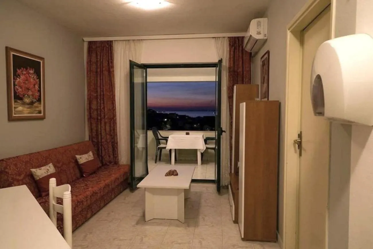 Seaside Apartments With A Swimming Pool Kali, Ugljan - 14116 Croatia