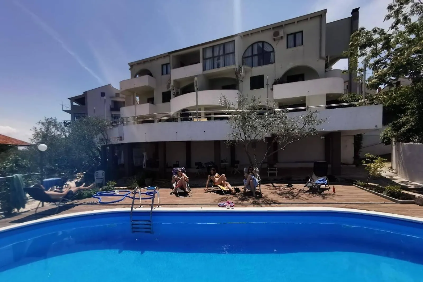 Seaside Apartments With A Swimming Pool Kali, Ugljan - 14116 Croatia