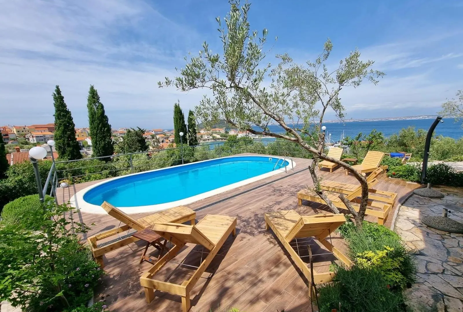 Seaside Apartments With A Swimming Pool Kali, Ugljan - 14116